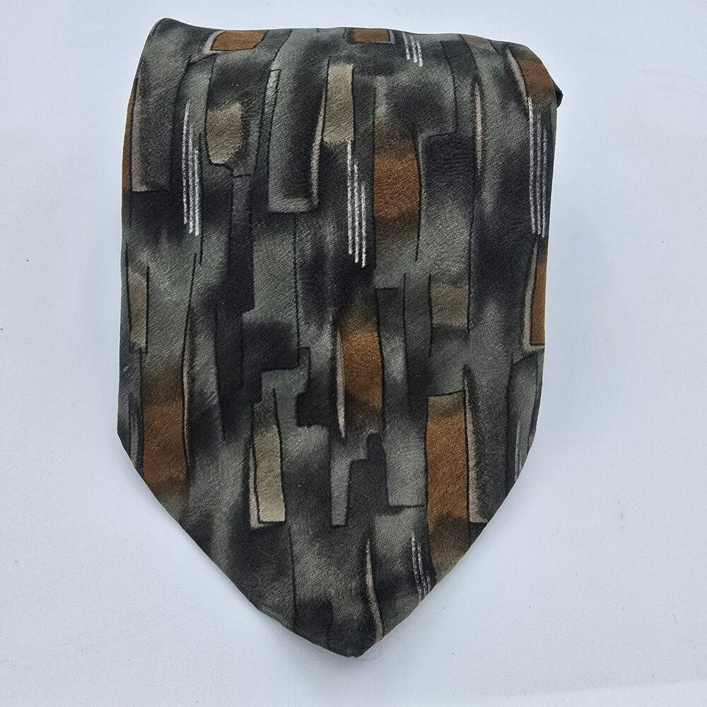 Mens Necktie Grey Muilti Colored Towncraft, size 56 x 4 inch Vintage